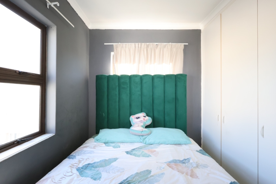 3 Bedroom Property for Sale in Parklands Western Cape